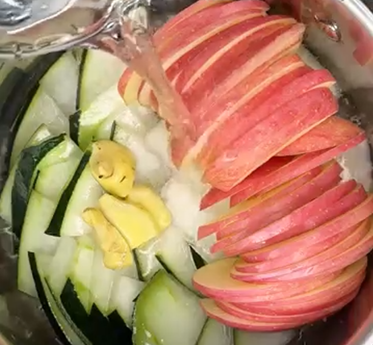 Winter Melon Apple Soup​